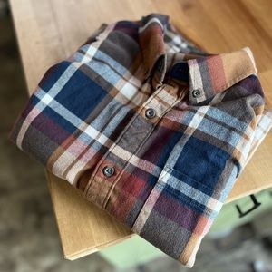 Eddie Bauer Mens XL flannel shirt - brown tan navy white rust